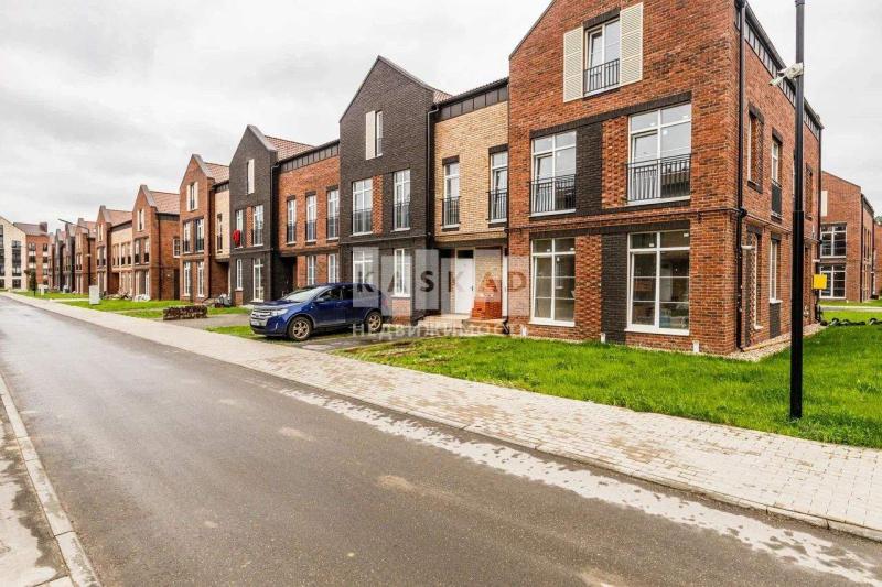 Дом, 160 м², 1 сот.