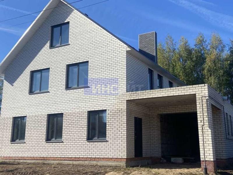 Дом, 183 м², 7 сот.