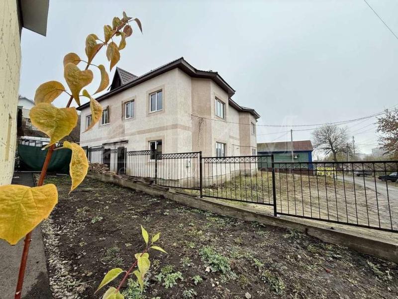 Дом, 435 м², 8 сот.