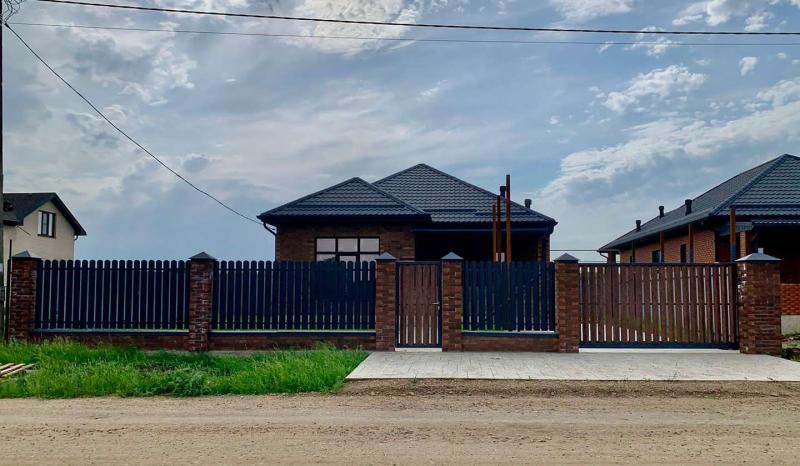 Дом, 111 м², 7 сот.