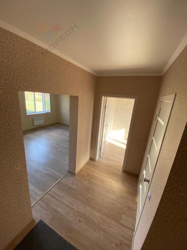 Дом, 80 м², 4 сот.