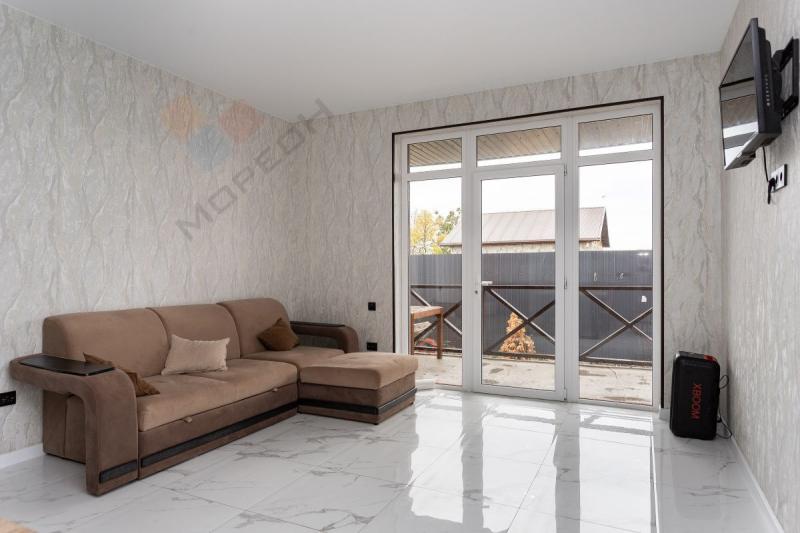 Дом, 107 м², 8 сот.