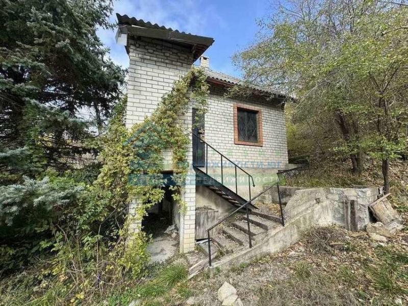 Дом, 100 м², 8 сот.