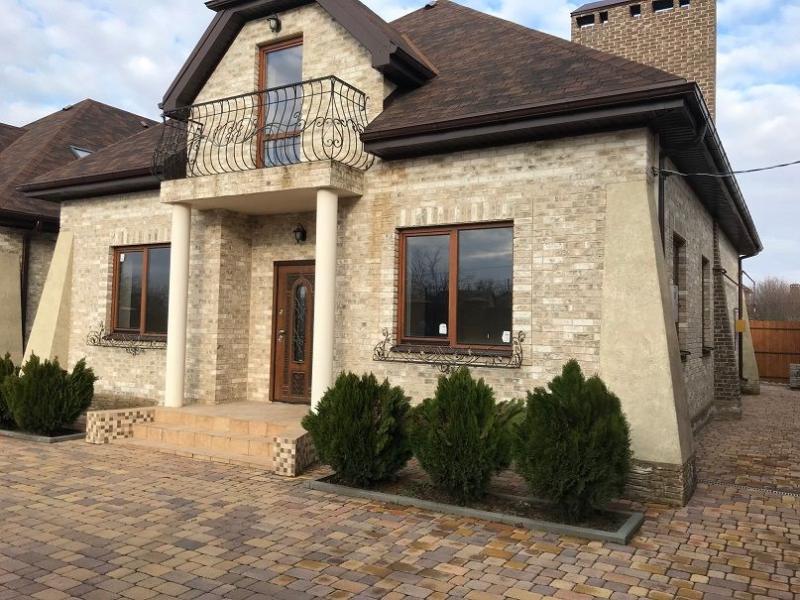 Дом, 175 м², 3 сот.