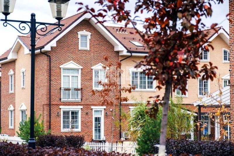 Дом, 115 м², 1 сот.