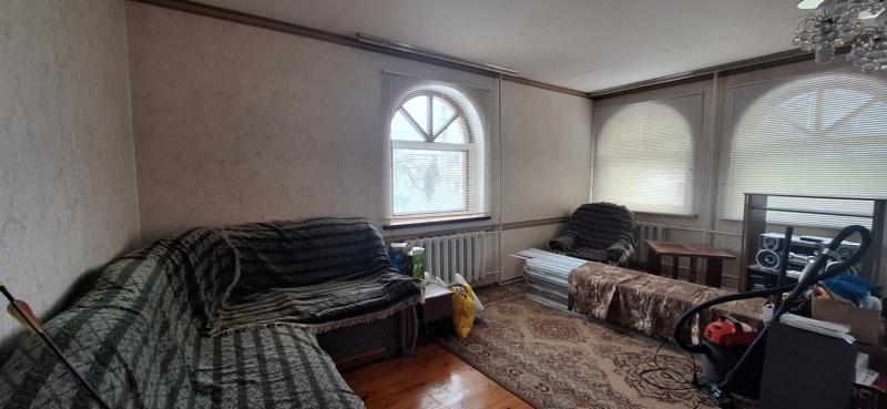Дом, 180 м², 10 сот.