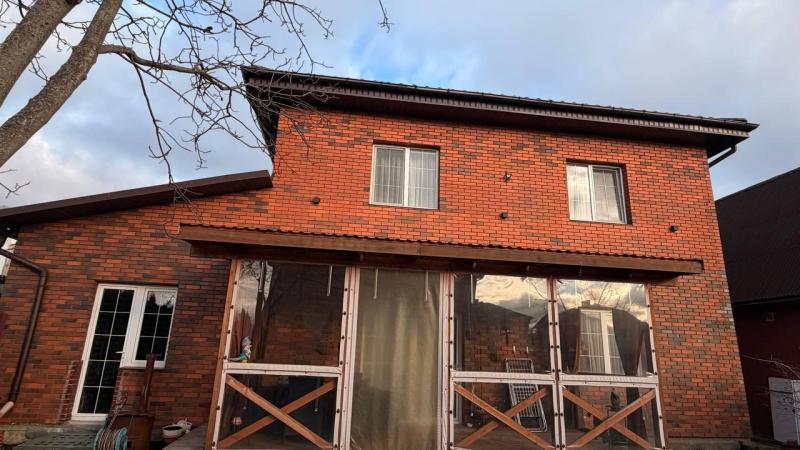 Дом, 204 м², 4 сот.