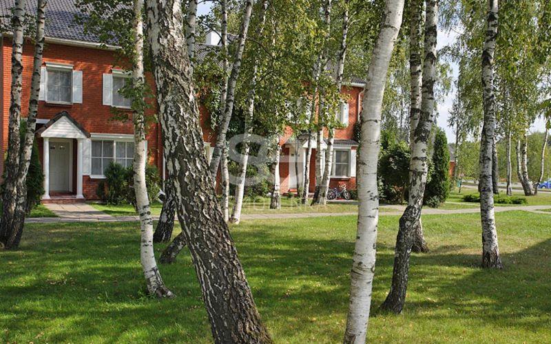 Таунхаус, 274 м², 2 сот.