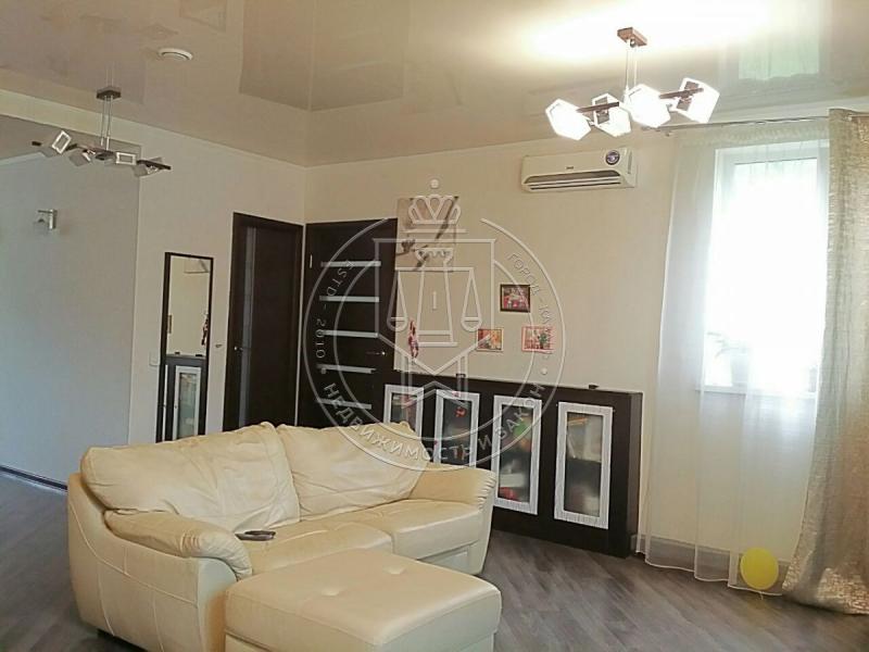 Таунхаус, 120 м², 4 сот.