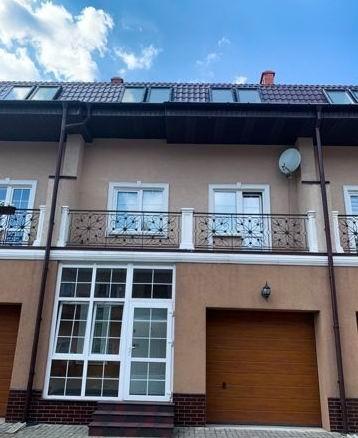Таунхаус, 186 м², 2 сот.