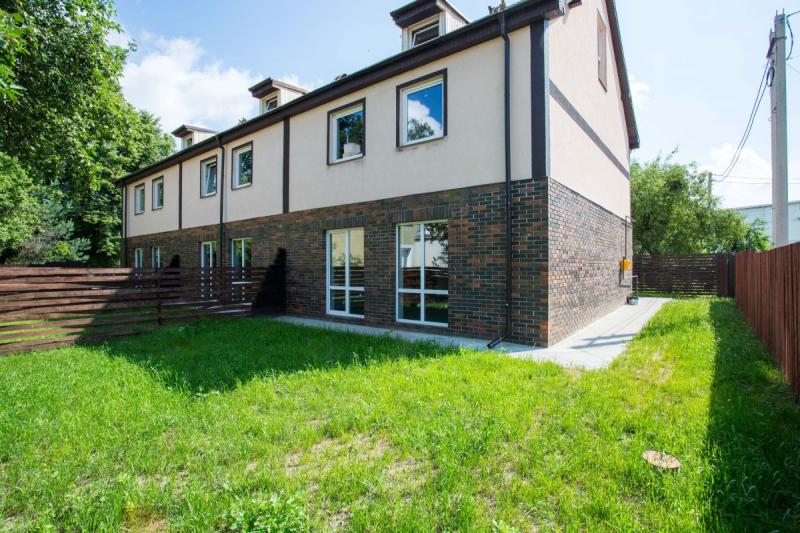 Таунхаус, 161 м², 3 сот.