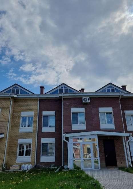 Таунхаус, 200 м², 1 сот.