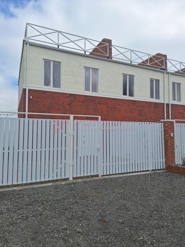 Таунхаус, 110 м², 3 сот.