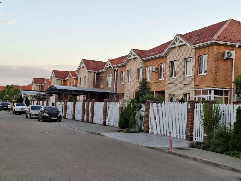 Таунхаус, 94 м², 1 сот.