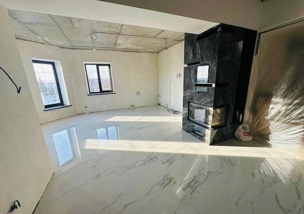 Таунхаус, 298 м², 4 сот.