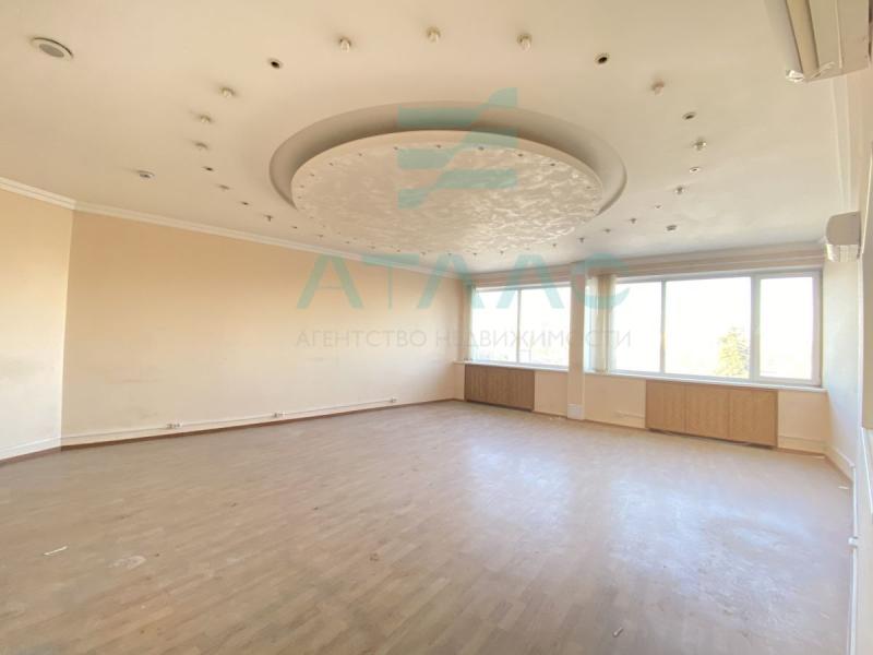 Офис, 1128 м²