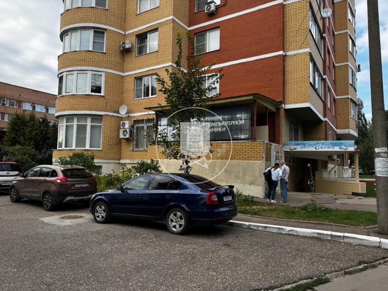 Офис, Калужская область, Обнинск, 46-й мкр, ул. Курчатова, 41В. Фото 4