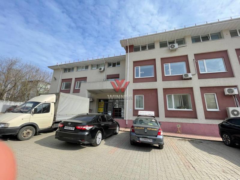 Офис, 6 400 м²