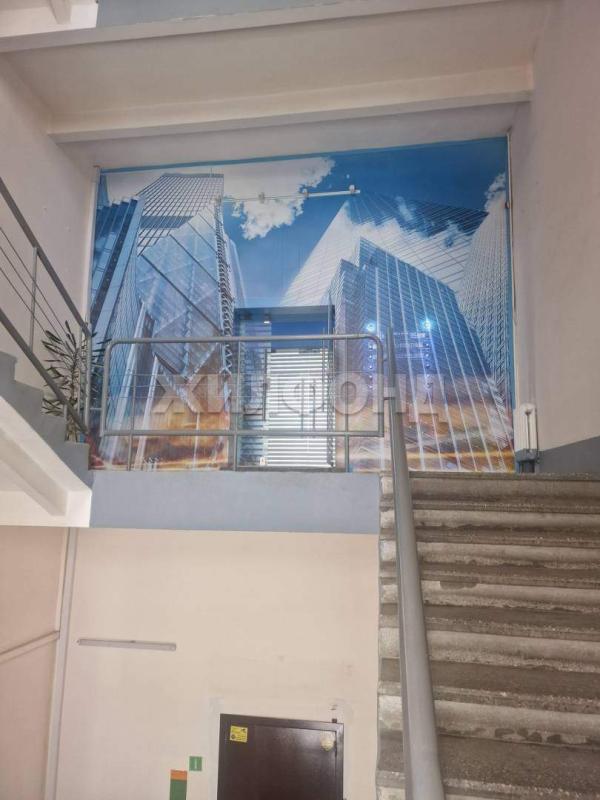 Офис, 692 м²