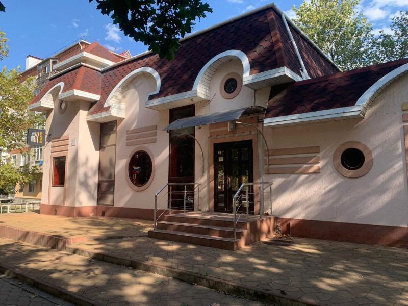 Торговая площадь, 304 м²