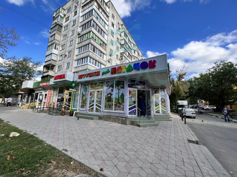 Торговая площадь, 304 м²