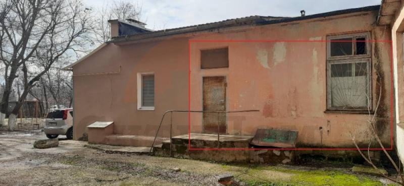 Торговая площадь, 28 м²