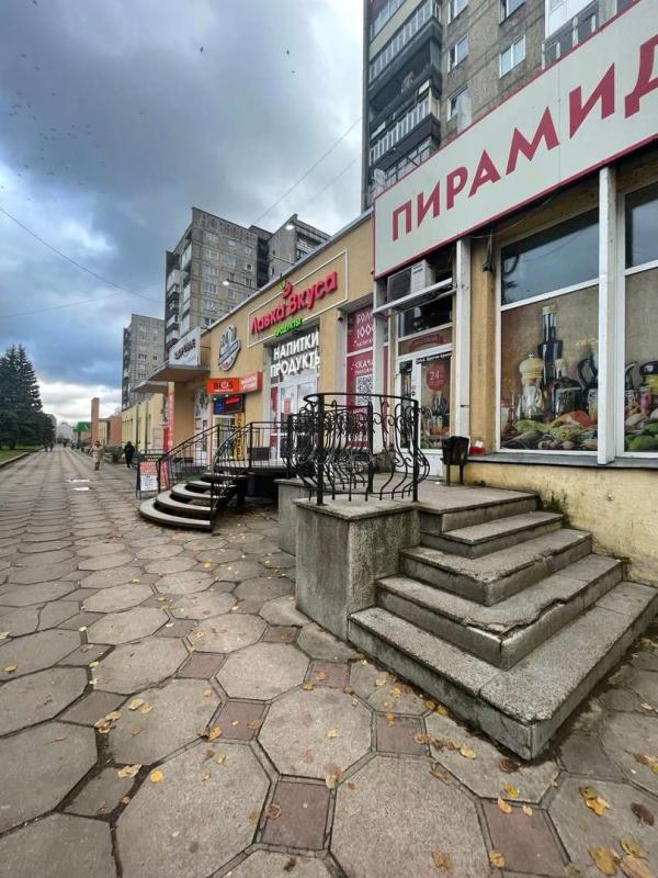 Торговая площадь, 99 м²