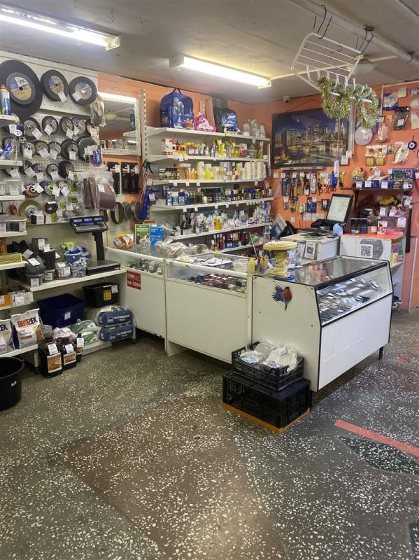 Торговая площадь, 380 м²