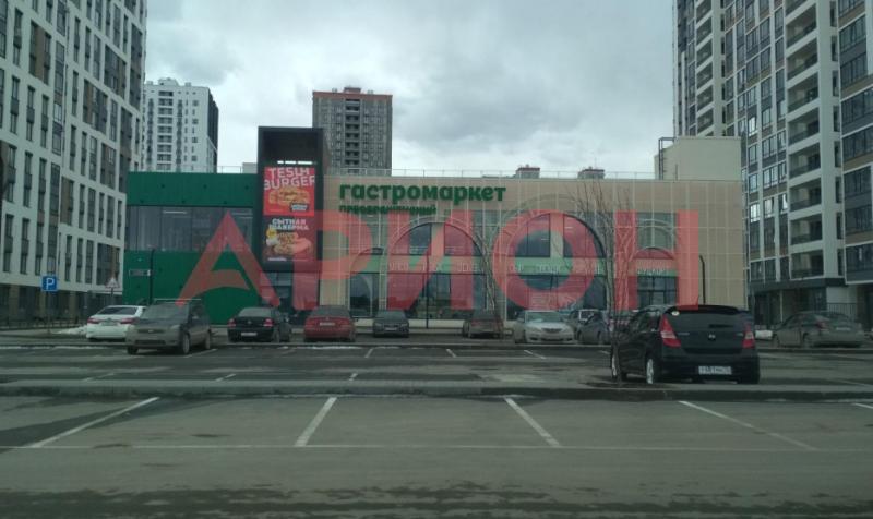 Торговая площадь, 1 411 м²