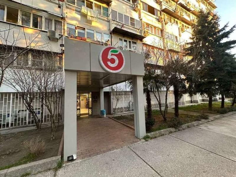 Торговая площадь,  м2