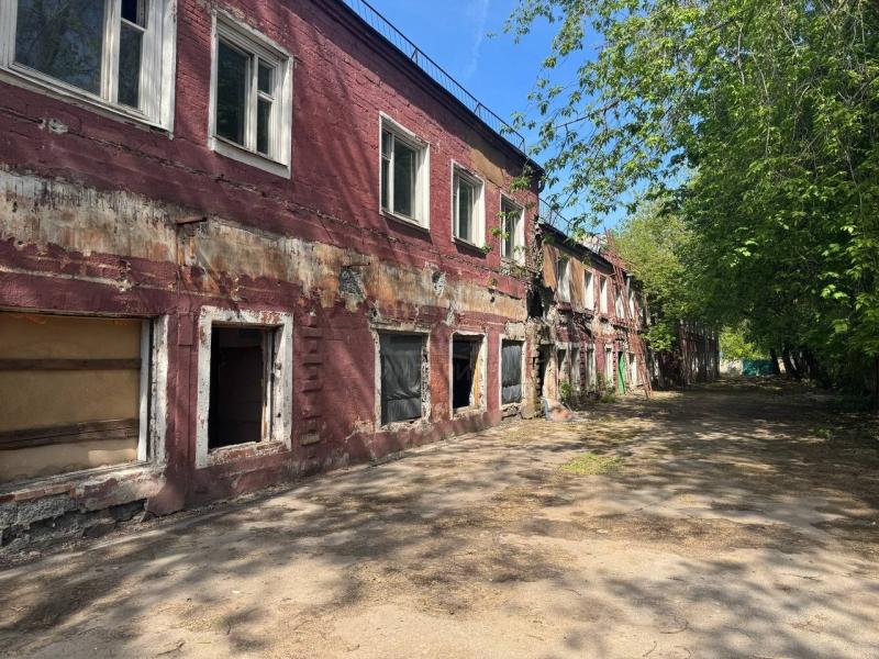 ПСН, 1372.4 м²