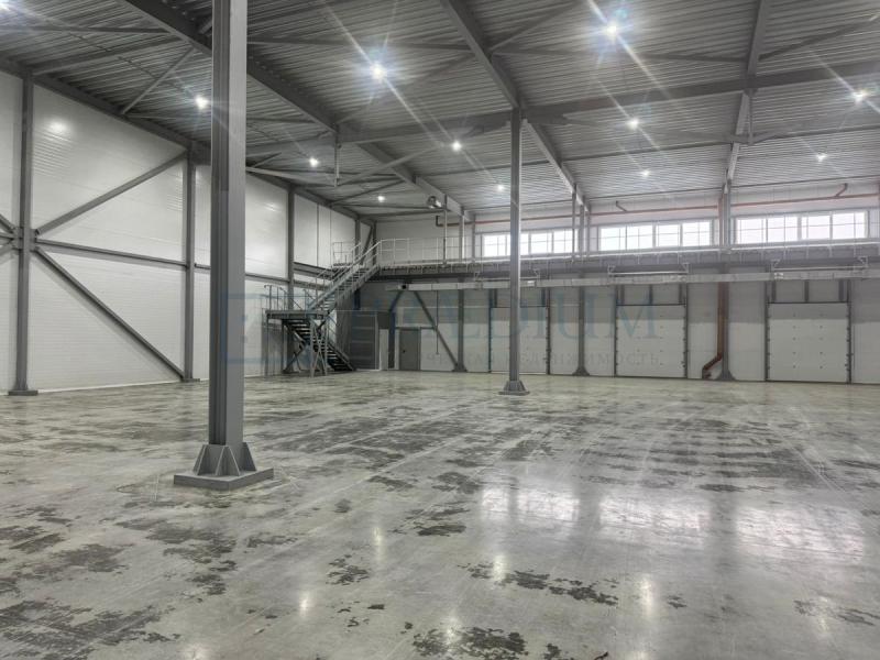Склад, 10 500 м²