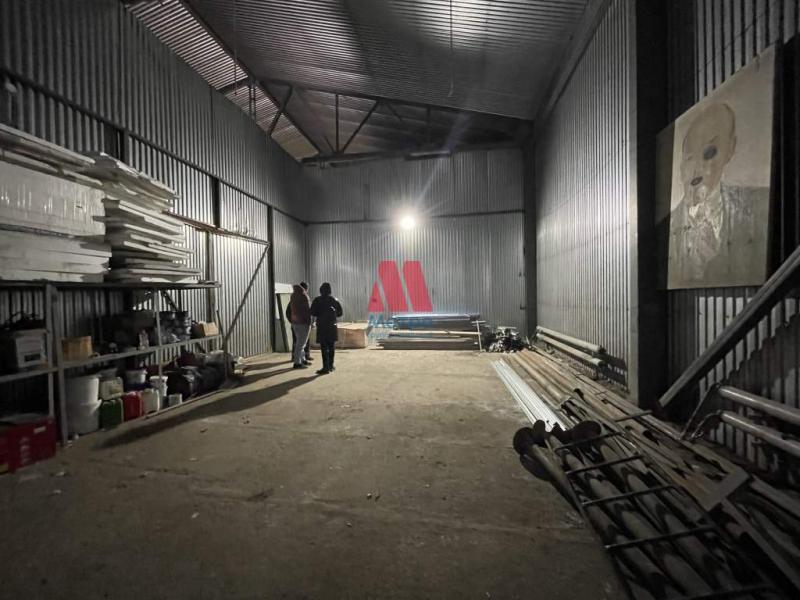 Склад, 900 м²