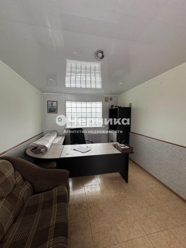 Склад, 300 м²