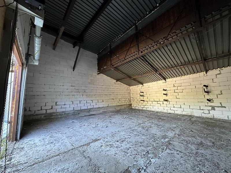 Склад, 905 м²