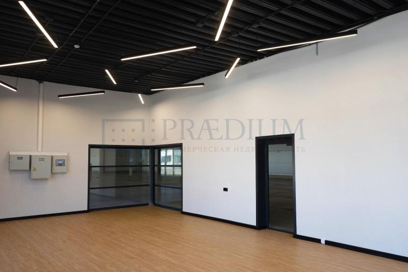 Склад, 561 м²