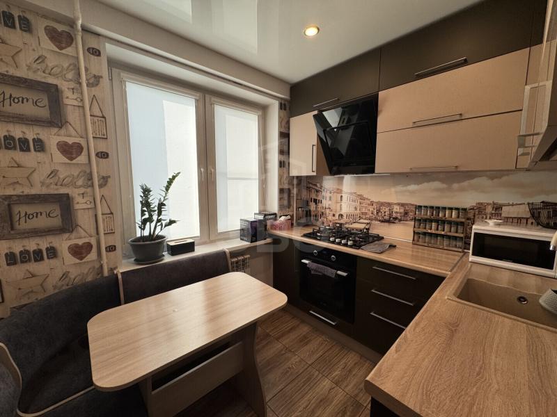4-комн. квартира, 73 м², 6/9 этаж