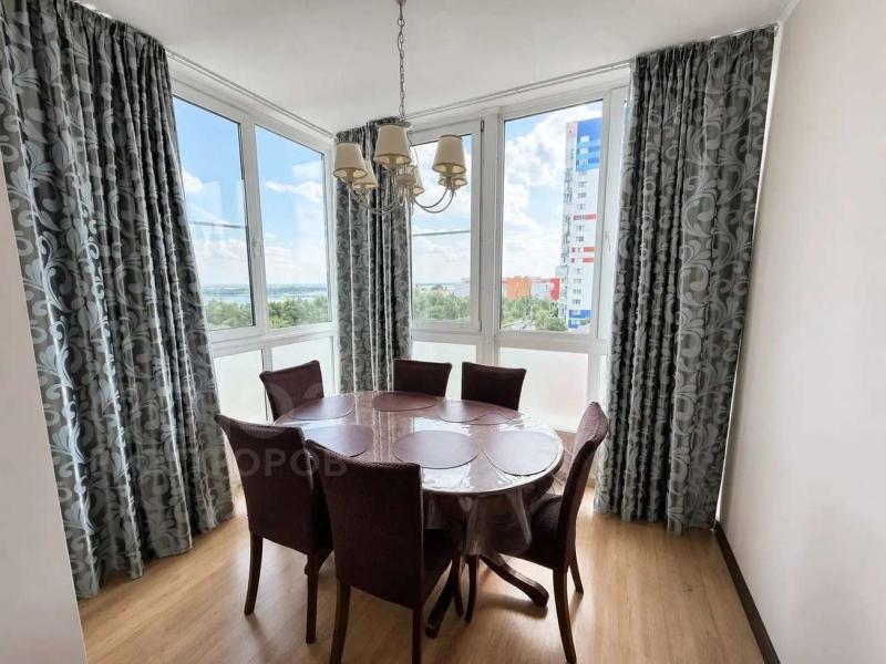 3-комн. квартира, 97 м², 6/17 этаж