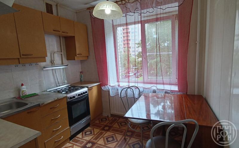 3-комн. квартира, 57 м², 3/5 этаж