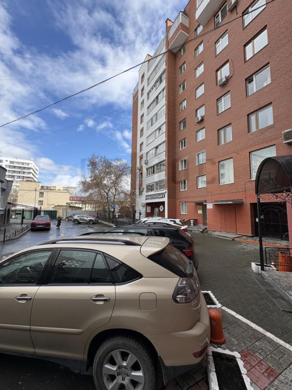 3-комн. квартира, 125 м², 6/10 этаж