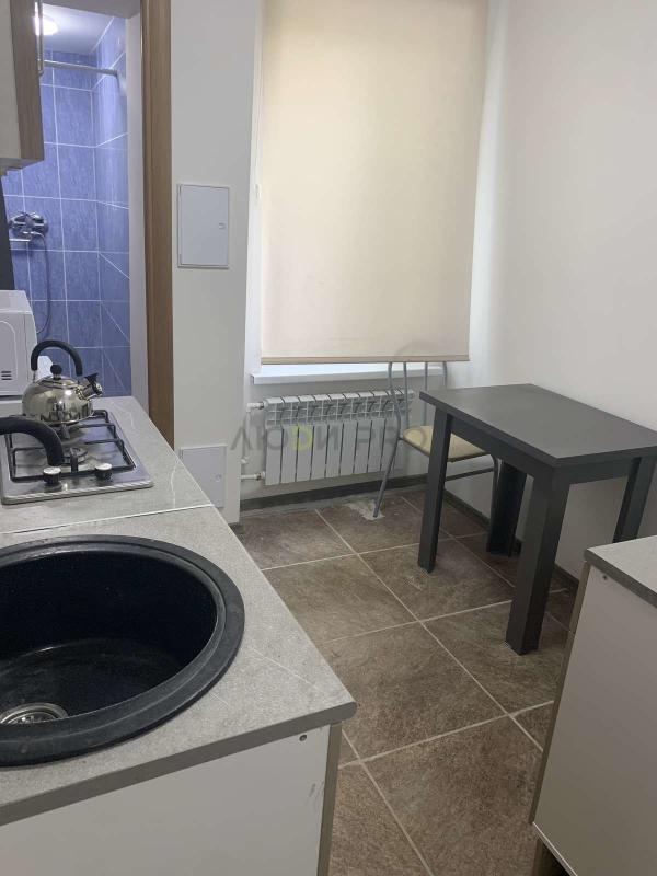1-комн. квартира, 40 м², 1/2 этаж