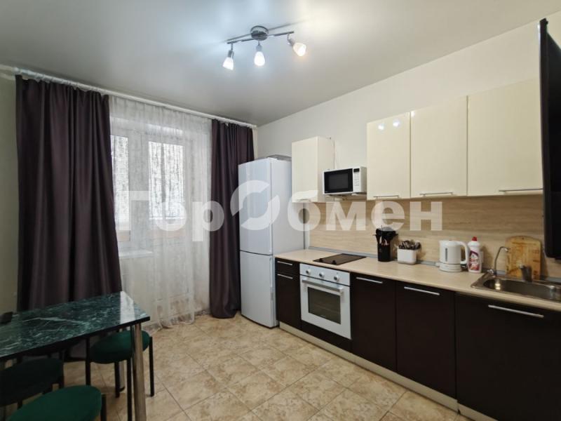 1-комн. квартира, 37 м², 17/18 этаж