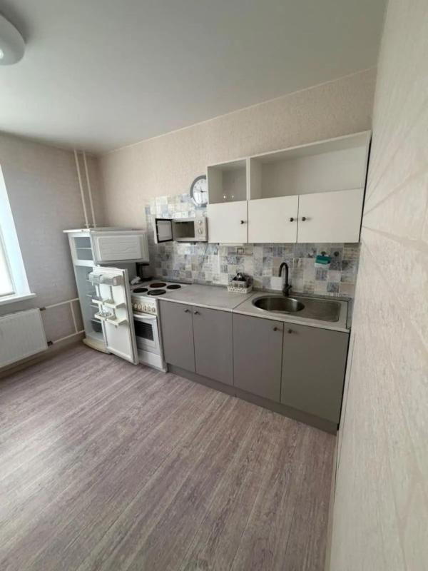 1-комн. квартира, 30 м², 2/18 этаж
