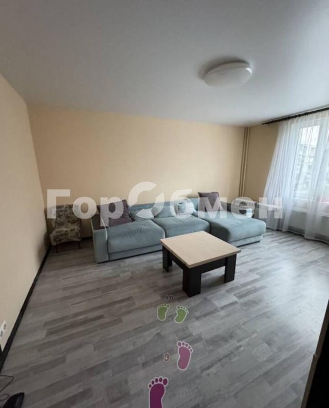 2-комн. квартира, 60 м², 2/4 этаж