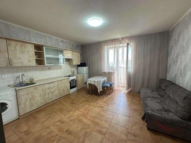 1-комн. квартира, 42 м², 10/14 этаж