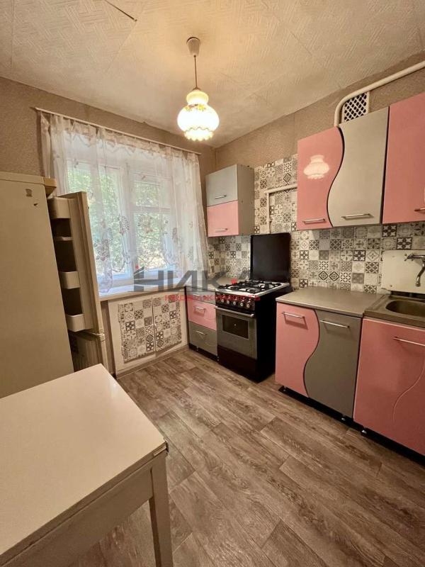 2-комн. квартира, 45 м², 2/5 этаж