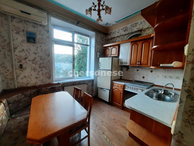 4-комн. квартира, 92 м², 4/4 этаж