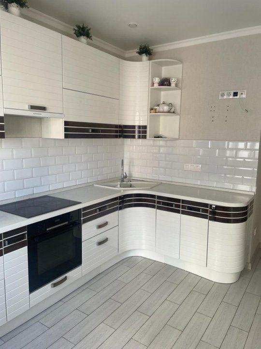 2-комн. квартира, 70 м², 8/19 этаж