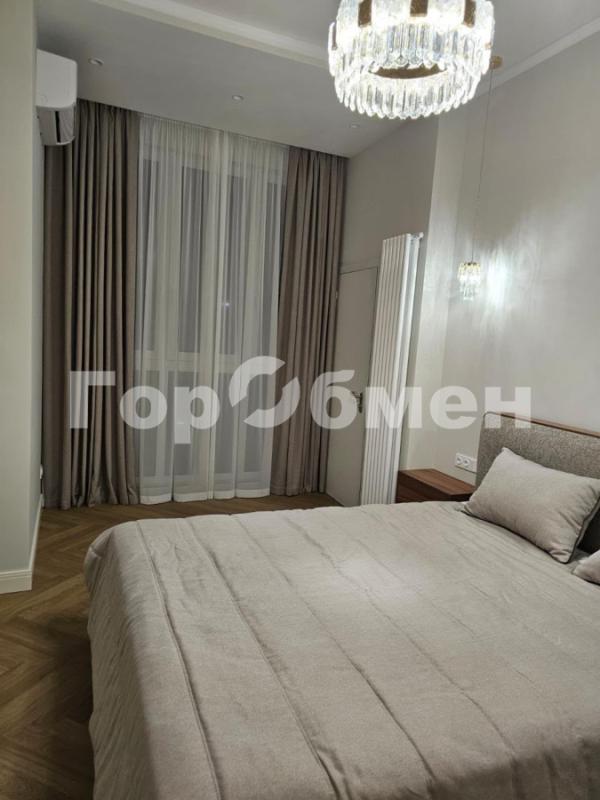 2-комн. квартира, 54 м², 7/14 этаж
