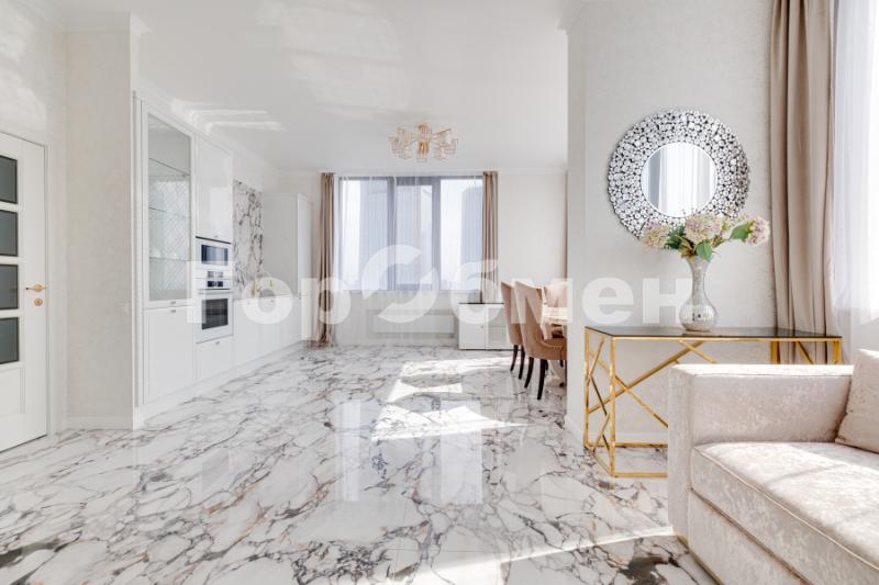 2-комн. квартира, 75 м², 23/41 этаж